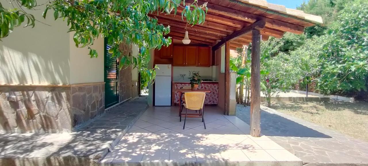 Вилла Sicily By Dreams Кампофеличе-ди-Роччелла Экстерьер фото